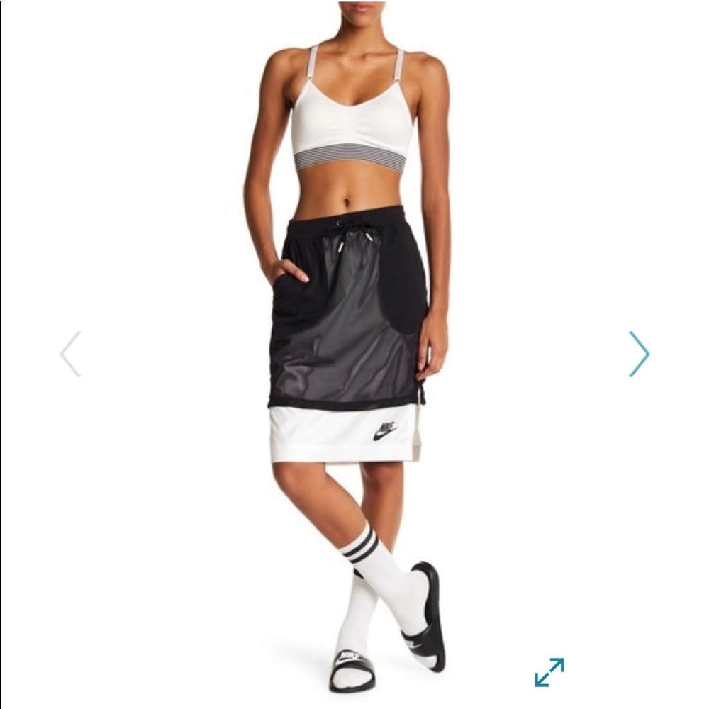 Nike Black and White Athletic Skirt